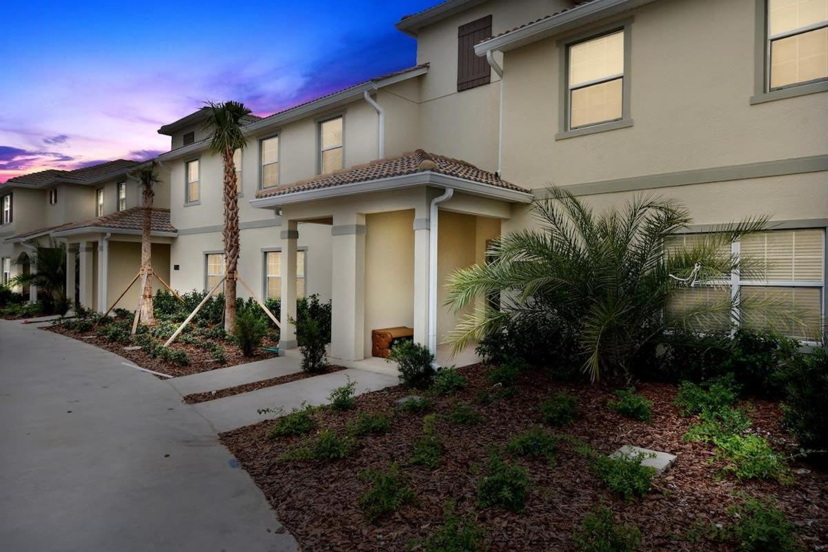 Four Bedrooms W/ Pool Townhome 4841 Kissimmee Exteriör bild